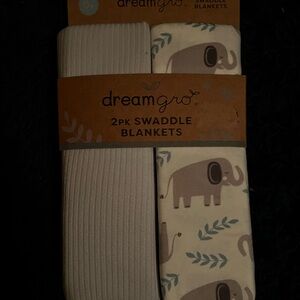 Elephant Print Swaddle Blankets - Gray and White